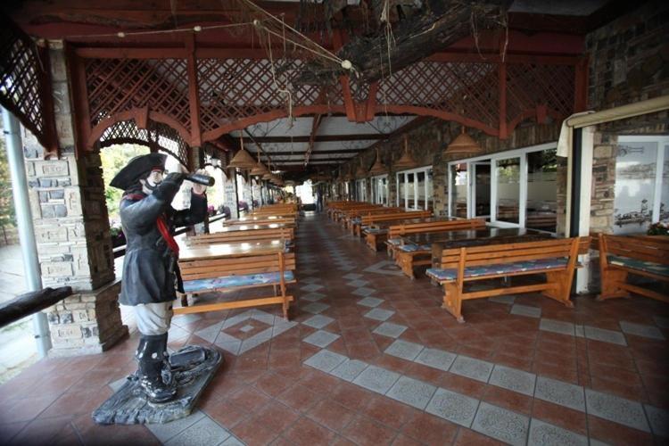 Hotel Dunav Sremski Karlovci Buitenkant foto