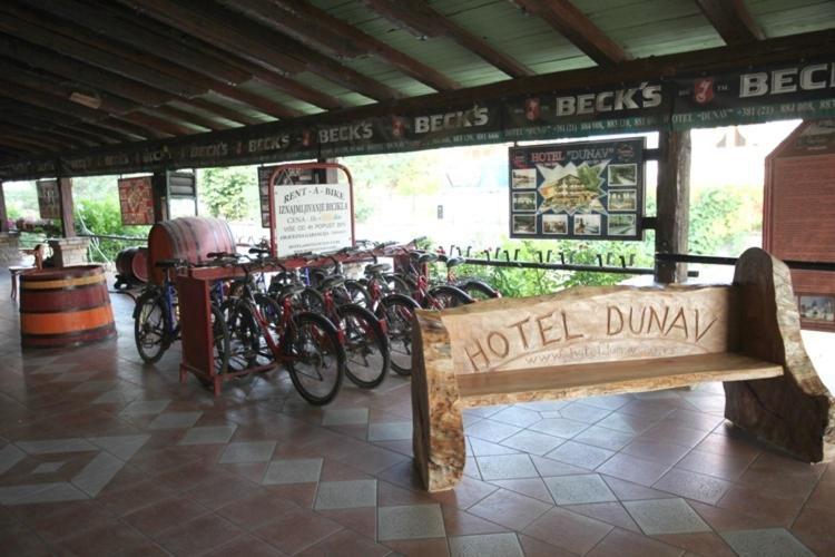 Hotel Dunav Sremski Karlovci Buitenkant foto